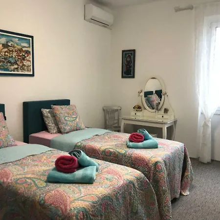 Apartment Kapo Split